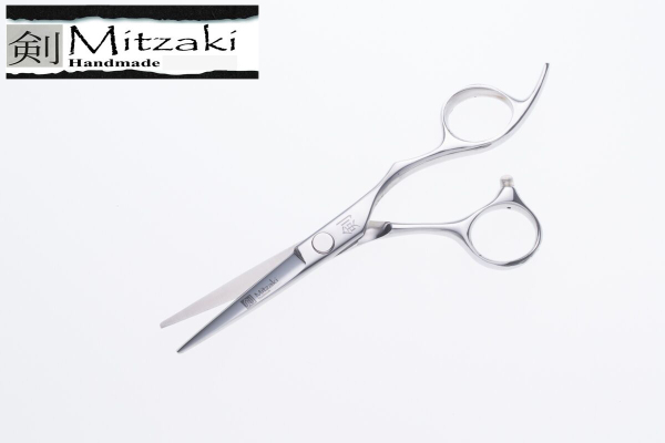Mitzaki Sobo ( 5.0, 5.5 oder 6.0 ZOLL ) Hohlschliff, Ergoform , Japanstahl, DGT-polish, Handmade , im Original Etui, schont Ihr Handgelenk während Sie arbeiten, sofort lieferbar